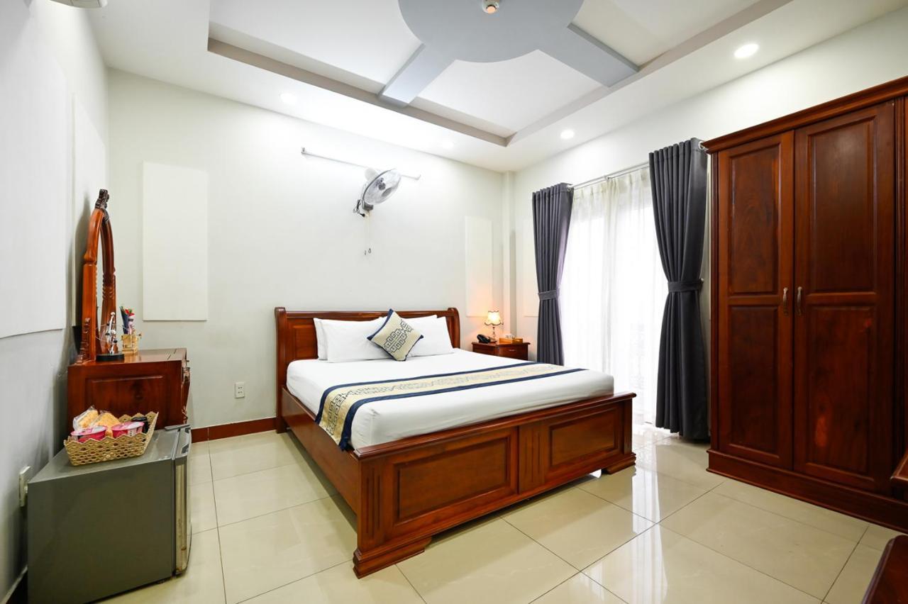 Sky Star Hotel Thành Pho Ho Chí Minh Esterno foto