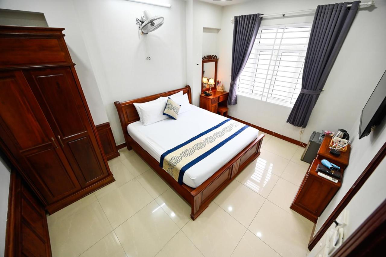 Sky Star Hotel Thành Pho Ho Chí Minh Esterno foto