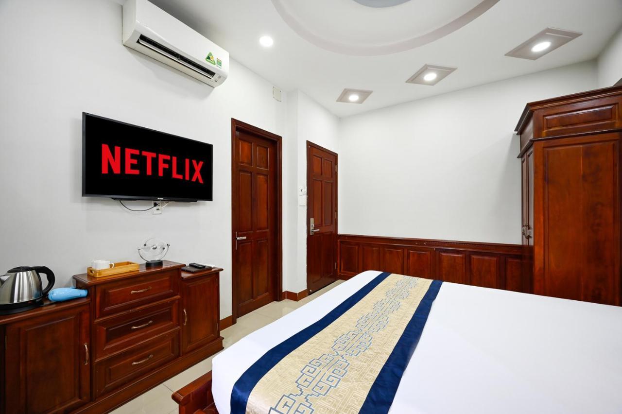 Sky Star Hotel Thành Pho Ho Chí Minh Esterno foto